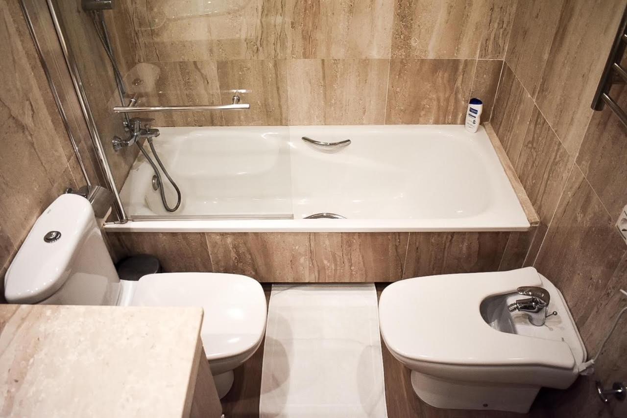 Marbella Playa Residencial Con Piscina Apartment Luaran gambar